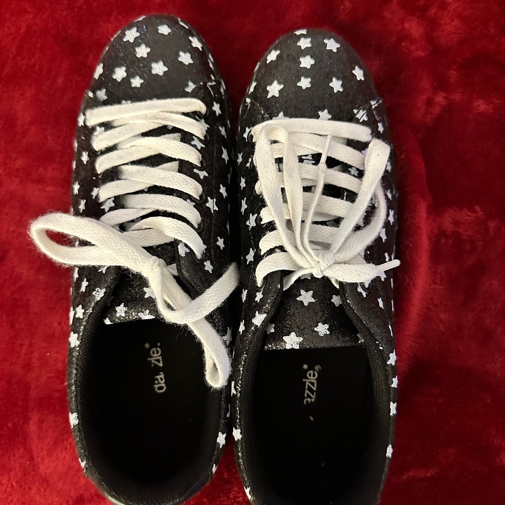 Star shoes